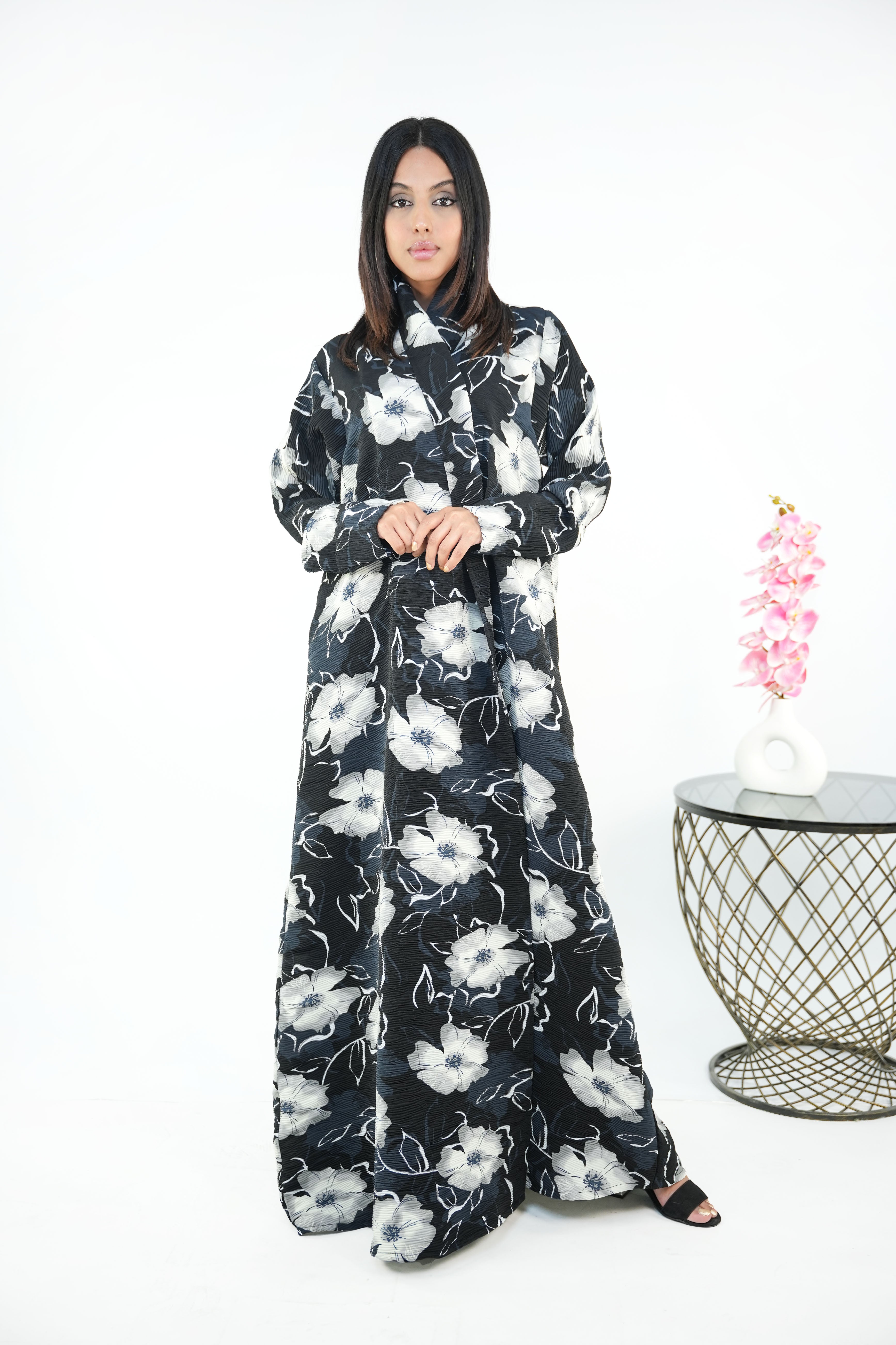 BE LUXURY ABAYA 0202