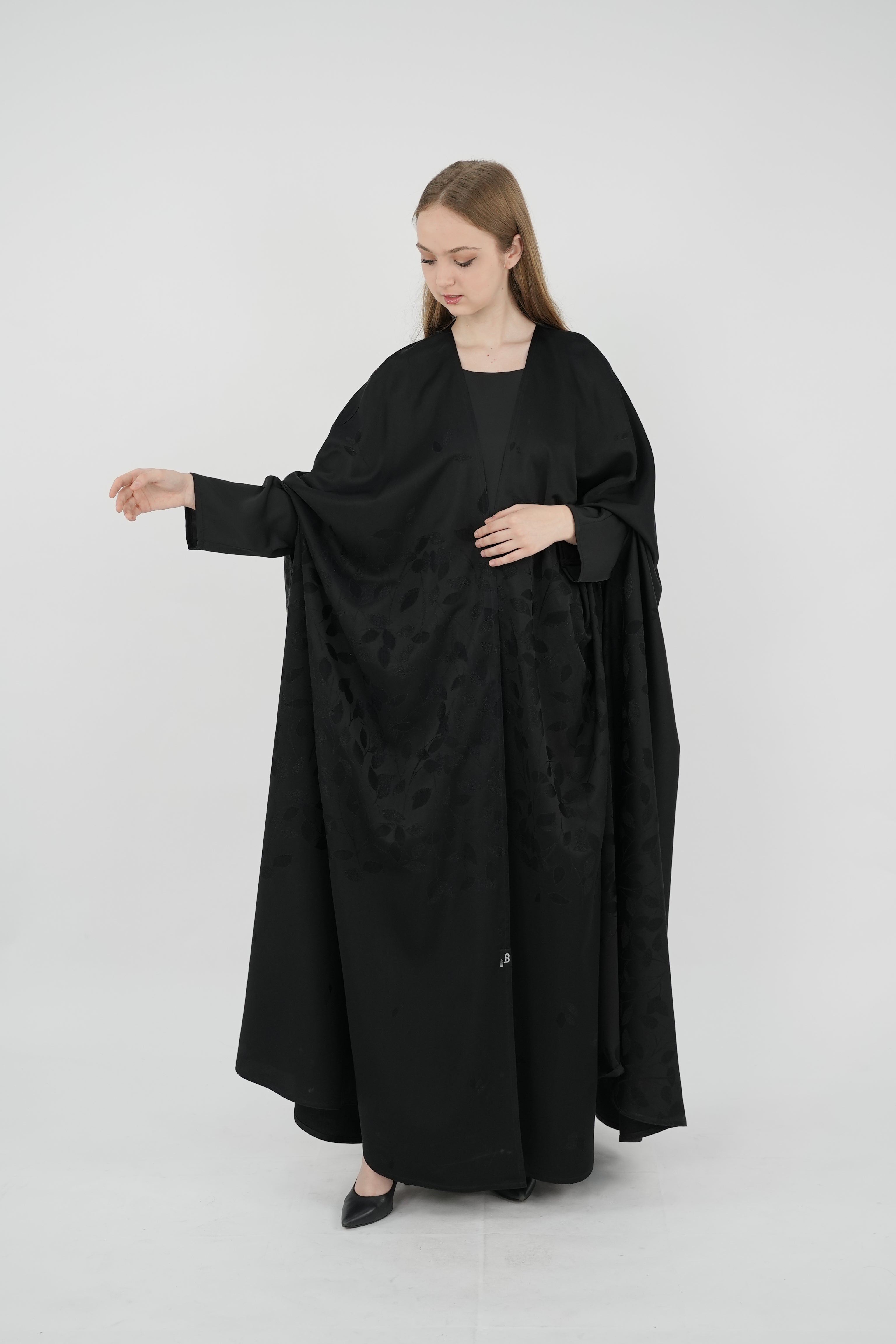 BE Luxury Abaya 089