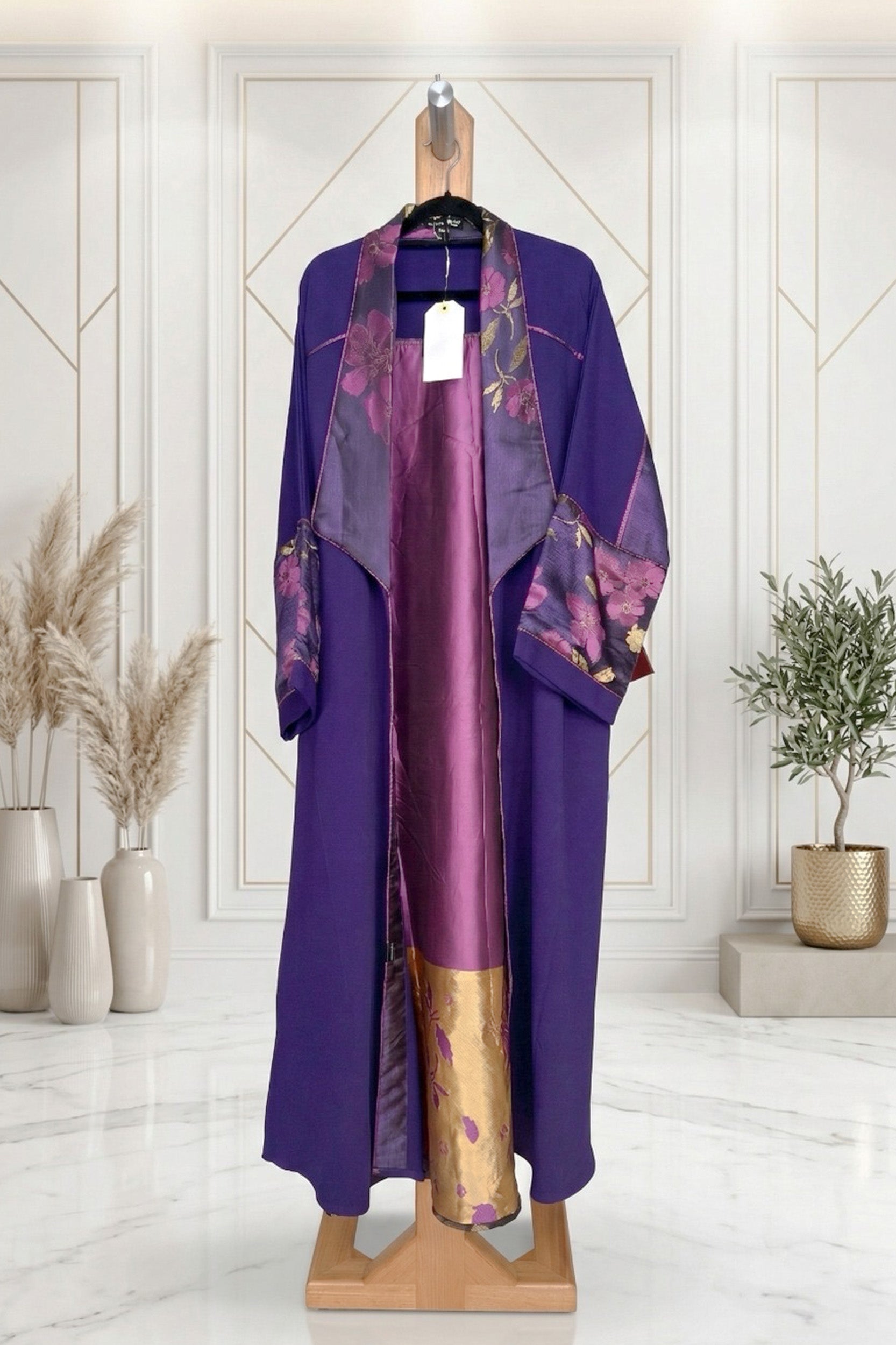 BE LUXURY ABAYA 013