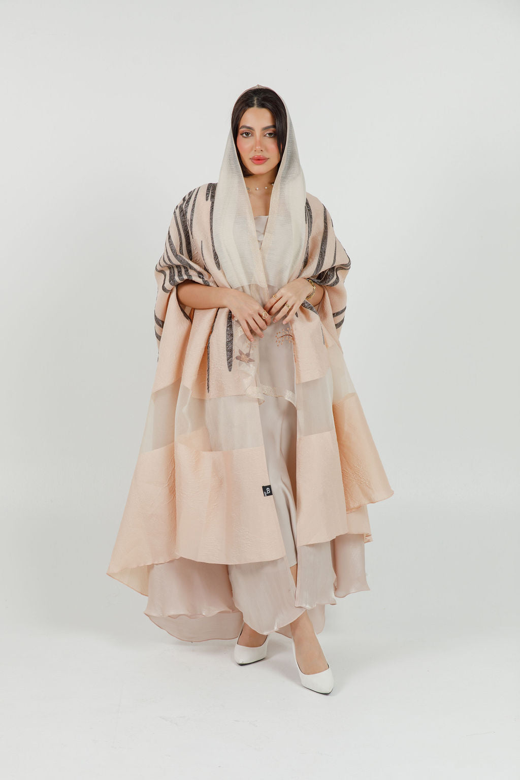 BE Luxury Abaya 003