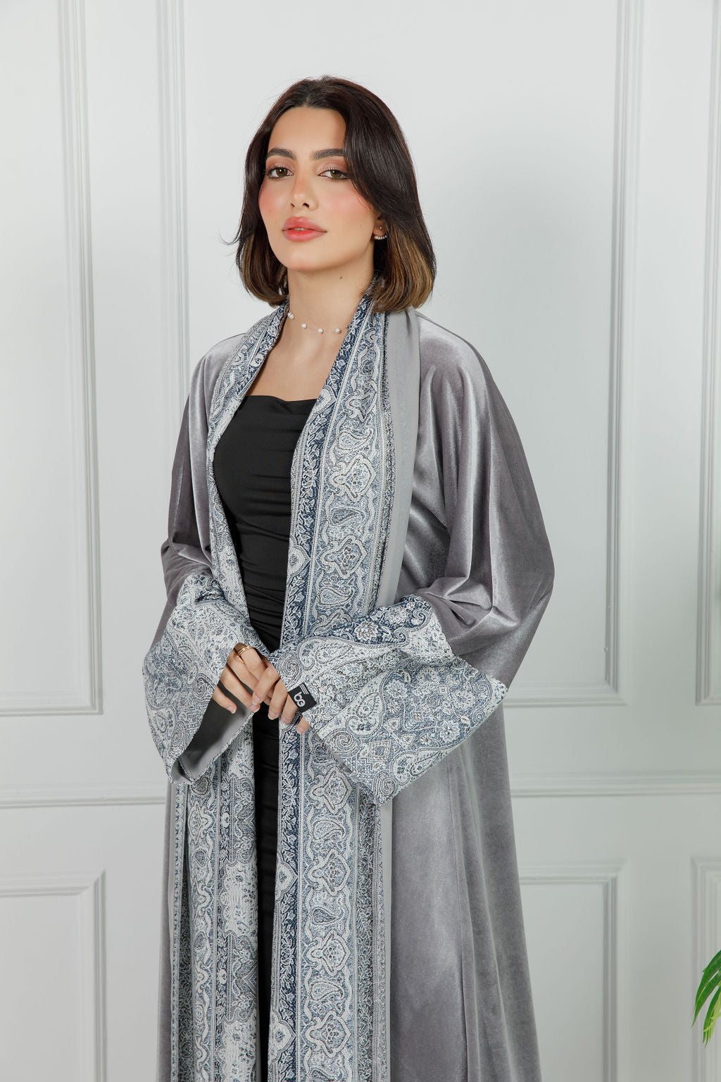 BE Luxury Abaya 021