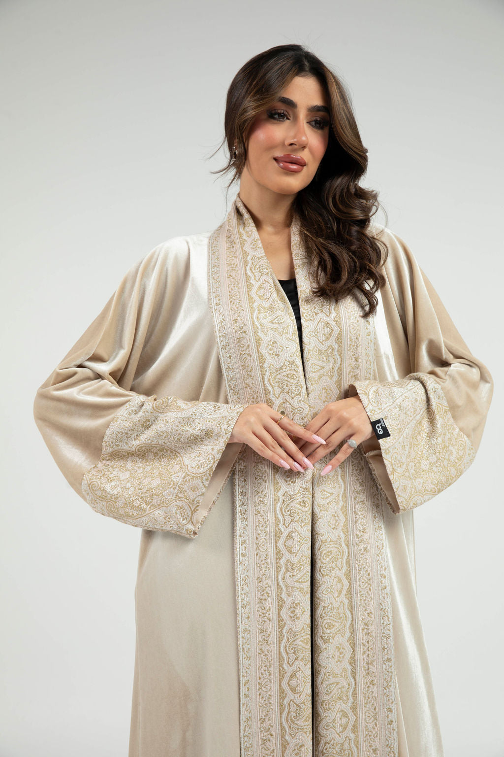 BE Luxury Abaya 018