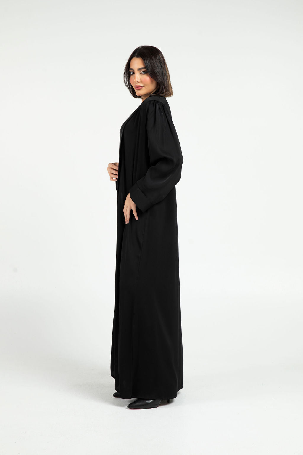 BE Luxury Abaya 040