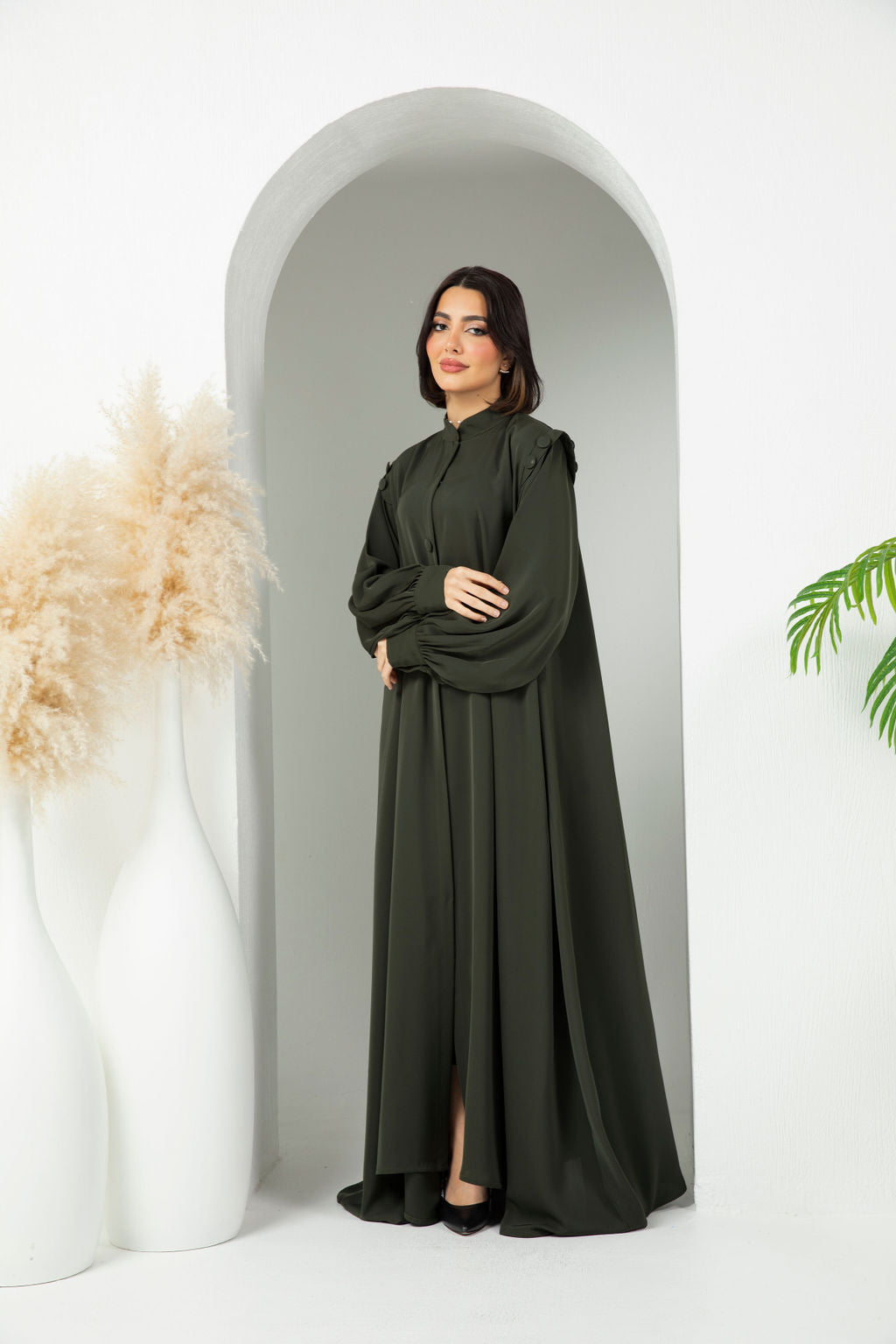 BE Luxury Abaya 053
