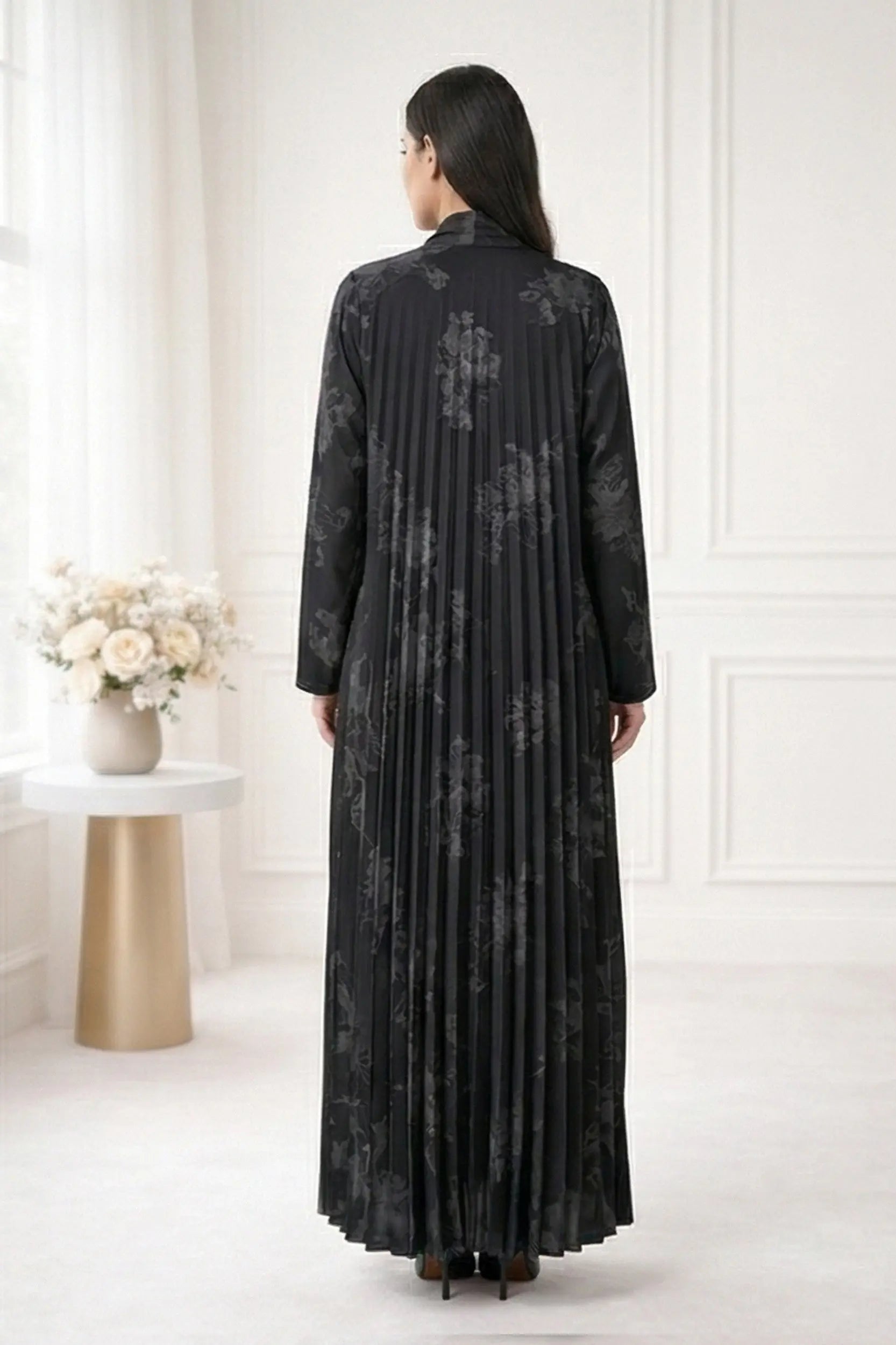 BE LUXURY ABAYA 100 BE