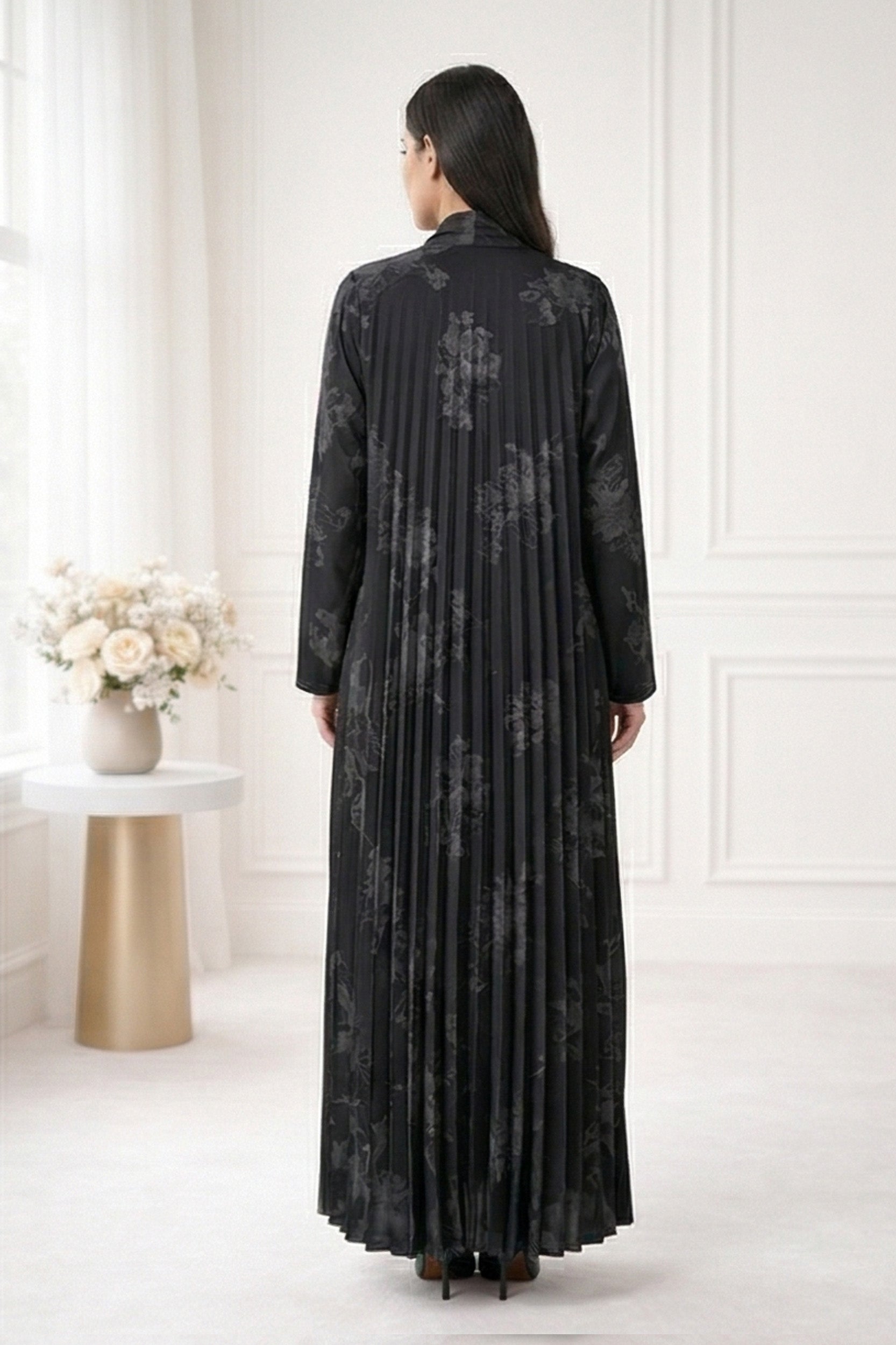 BE LUXURY ABAYA 100 BE