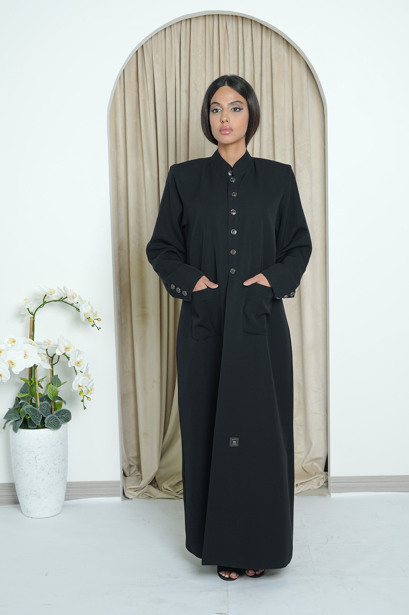 PLAIN ABAYA ( STYLE BUTTON / POCKET )
