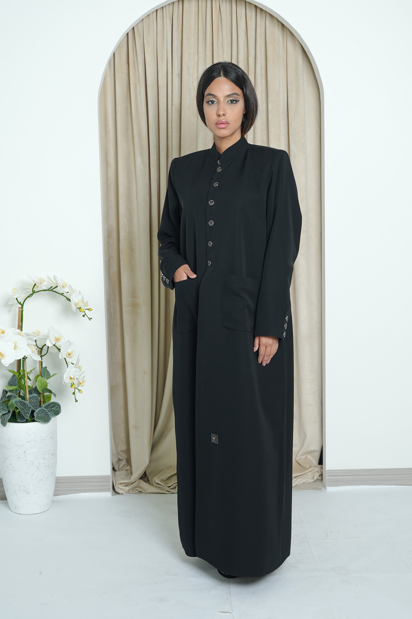PLAIN ABAYA ( STYLE BUTTON / POCKET )
