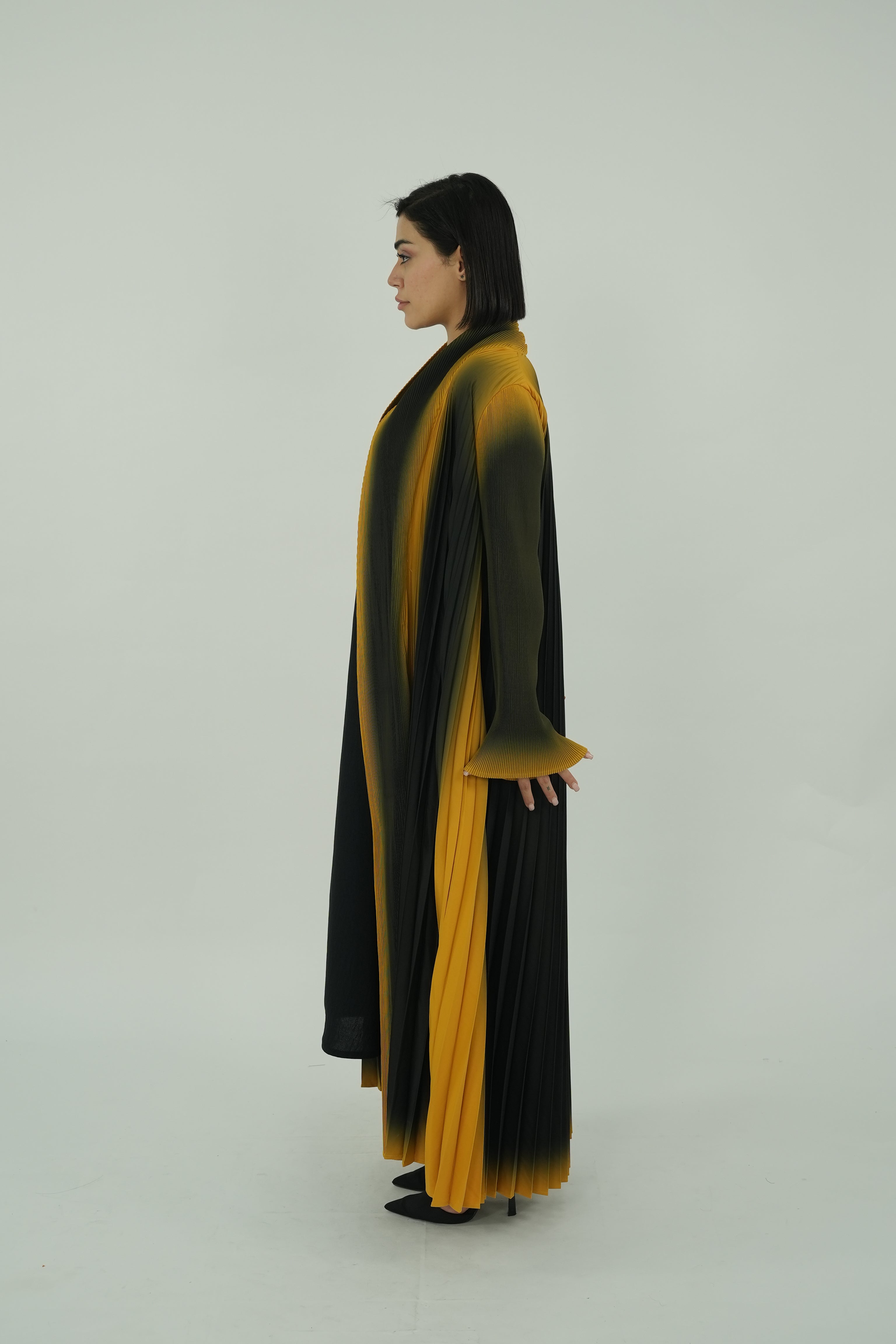 BE Luxury Abaya 066