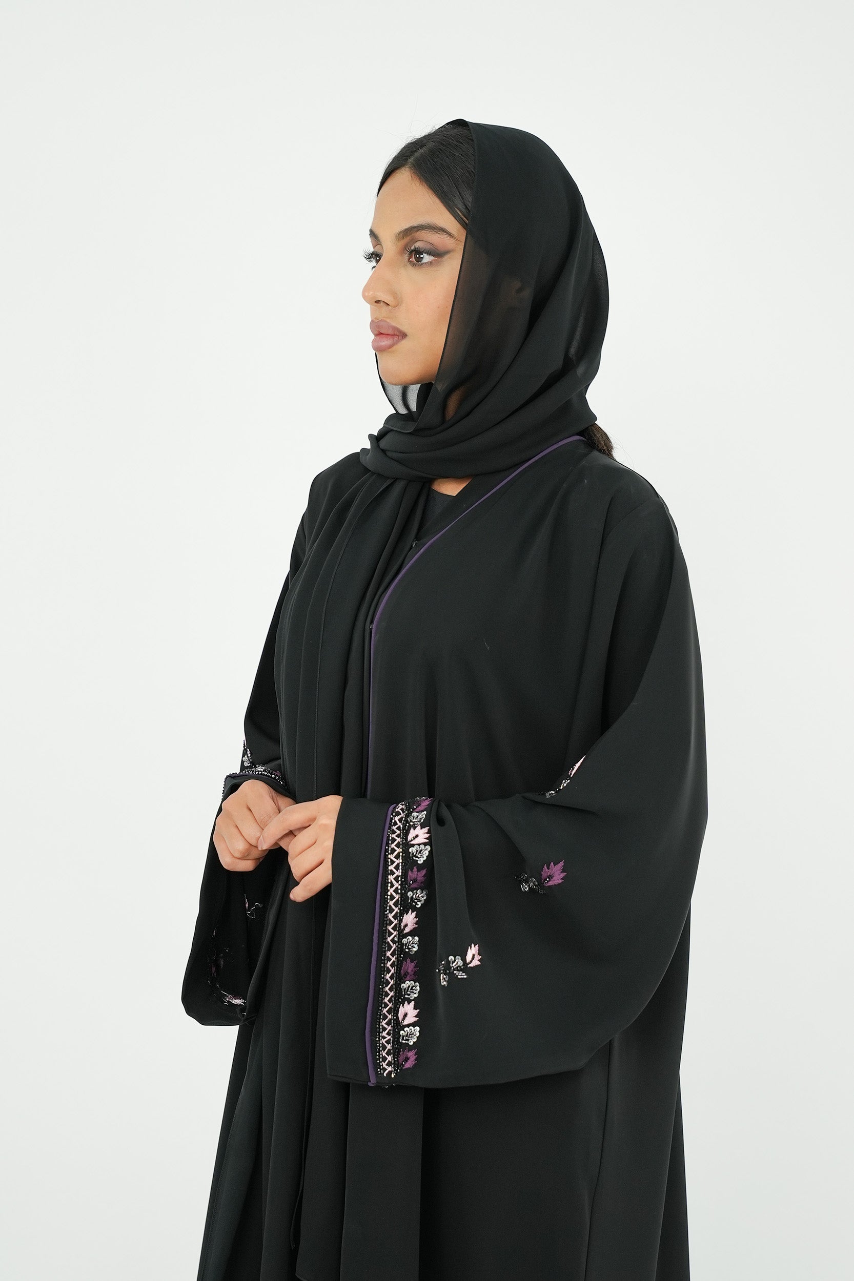ABAYA WITH HAND WORK