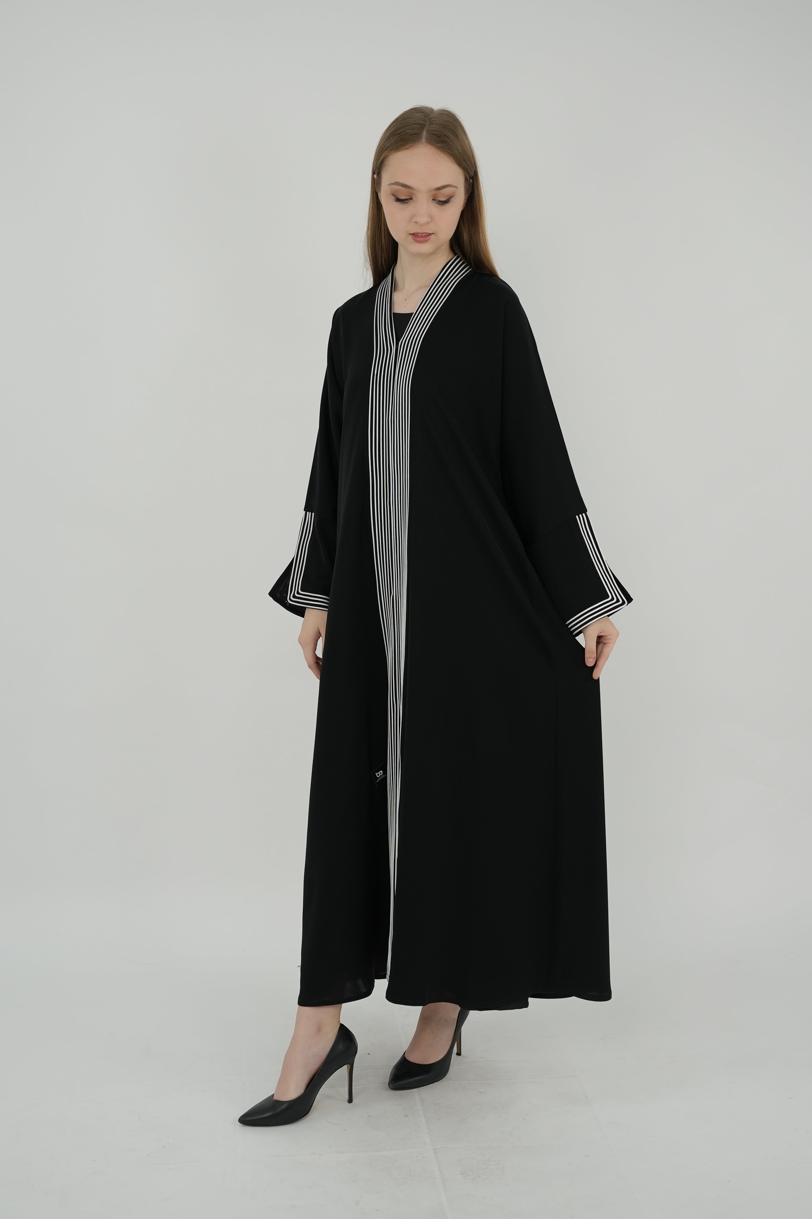 BE Luxury Abaya 0160