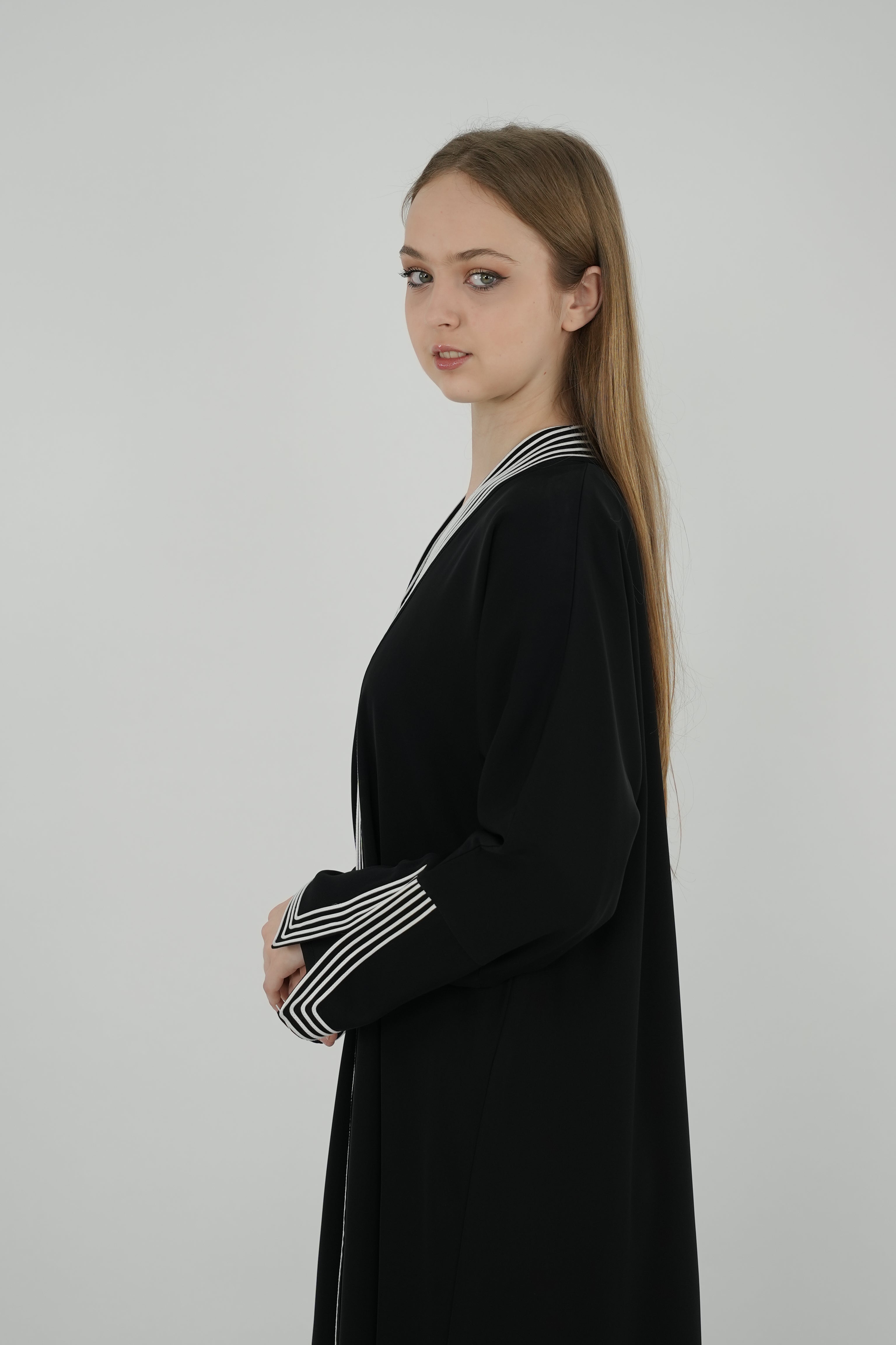 BE Luxury Abaya 0160