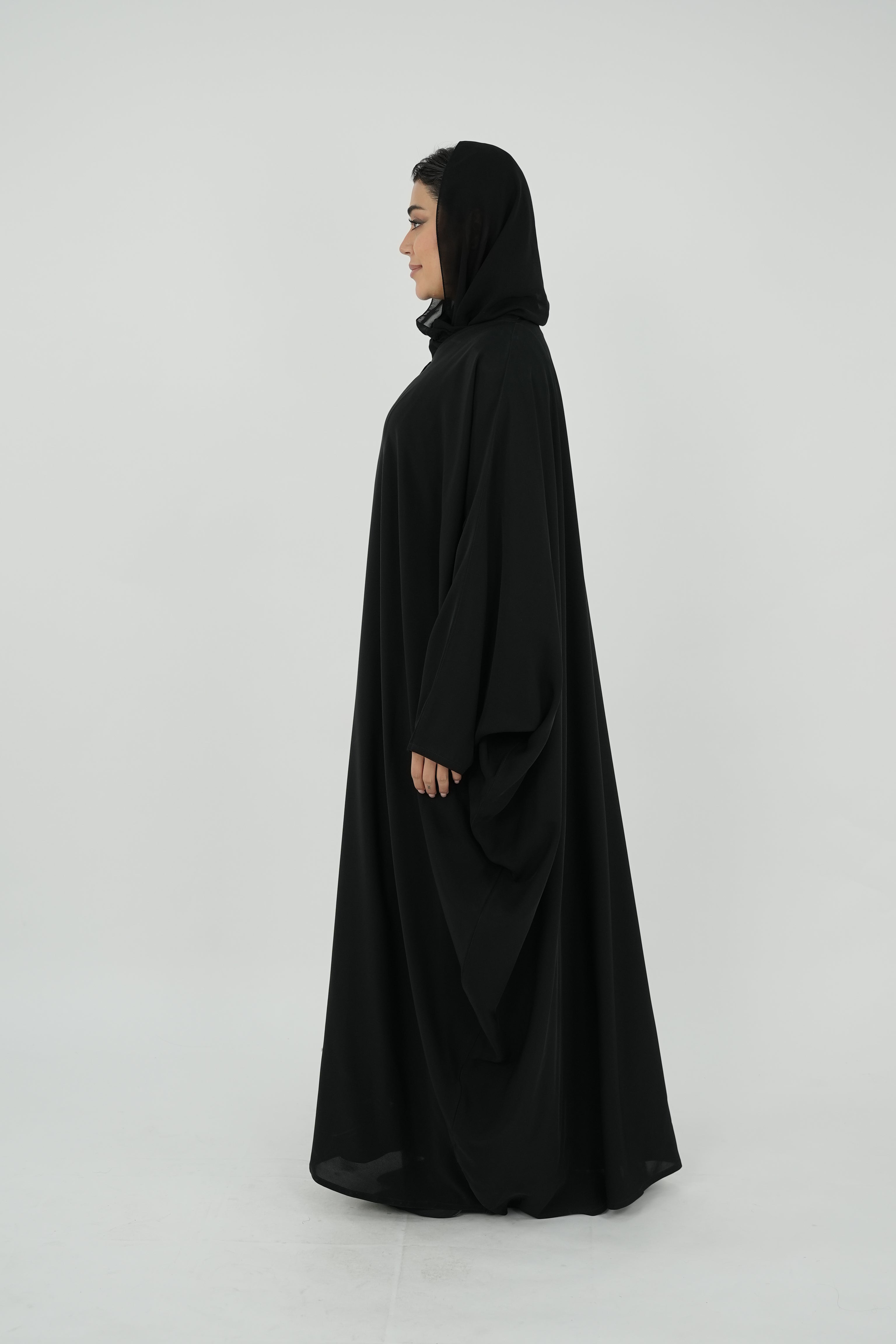 BE Luxury Abaya 0149