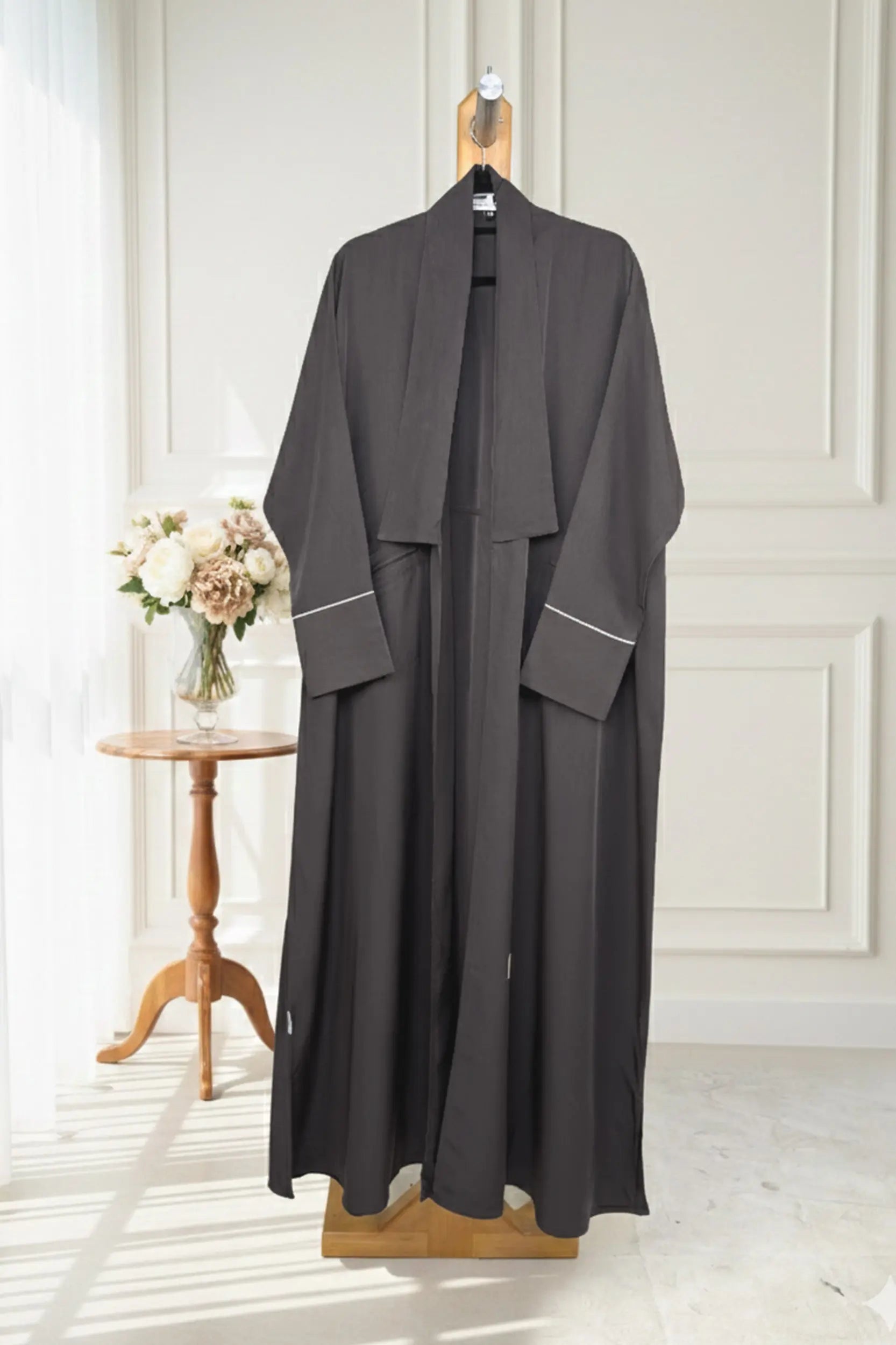 BE Luxury Abaya 082 BE