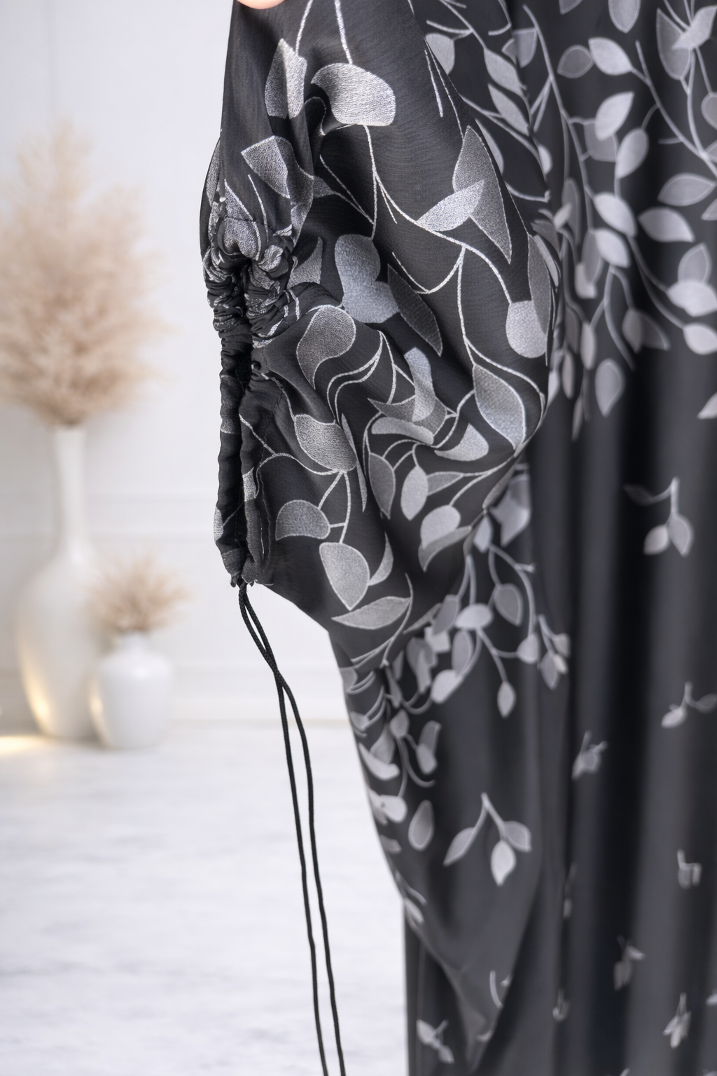 BE Luxury Abaya 0192