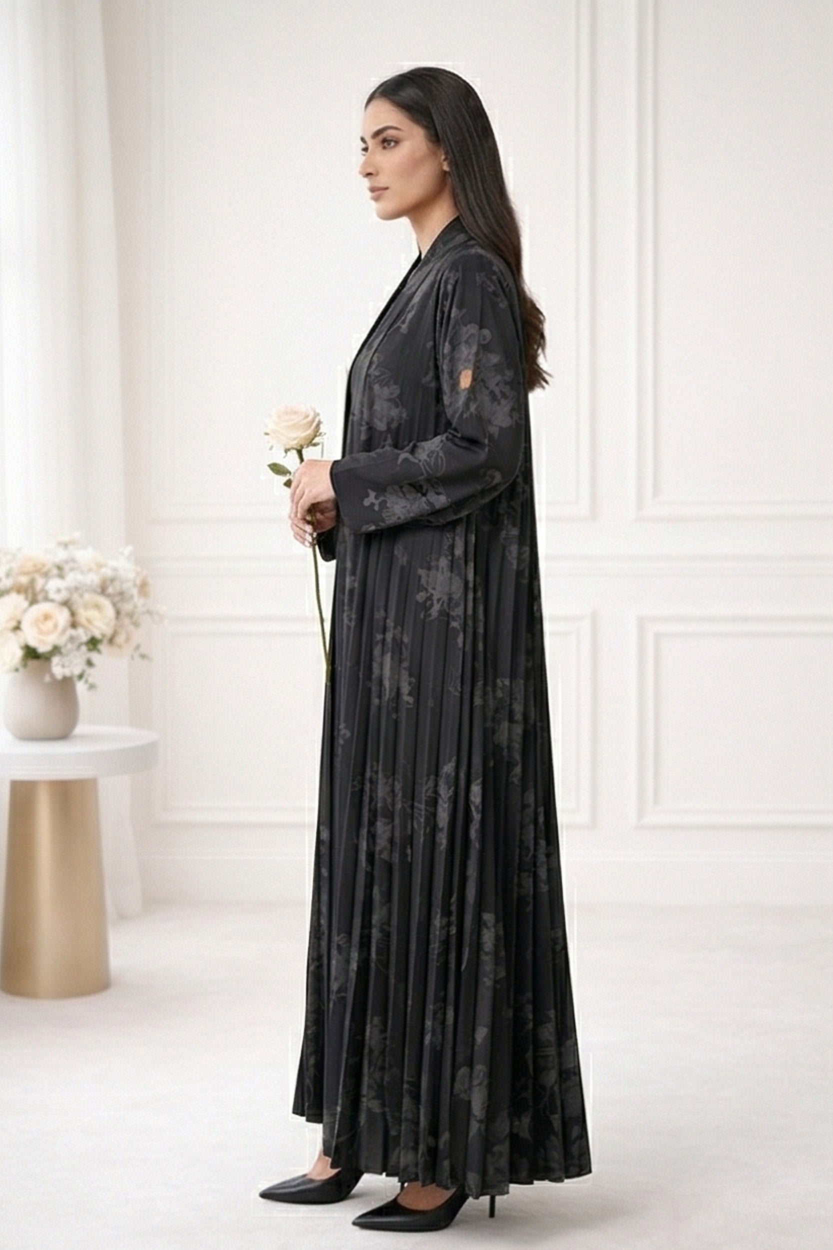 BE LUXURY ABAYA 100 BE