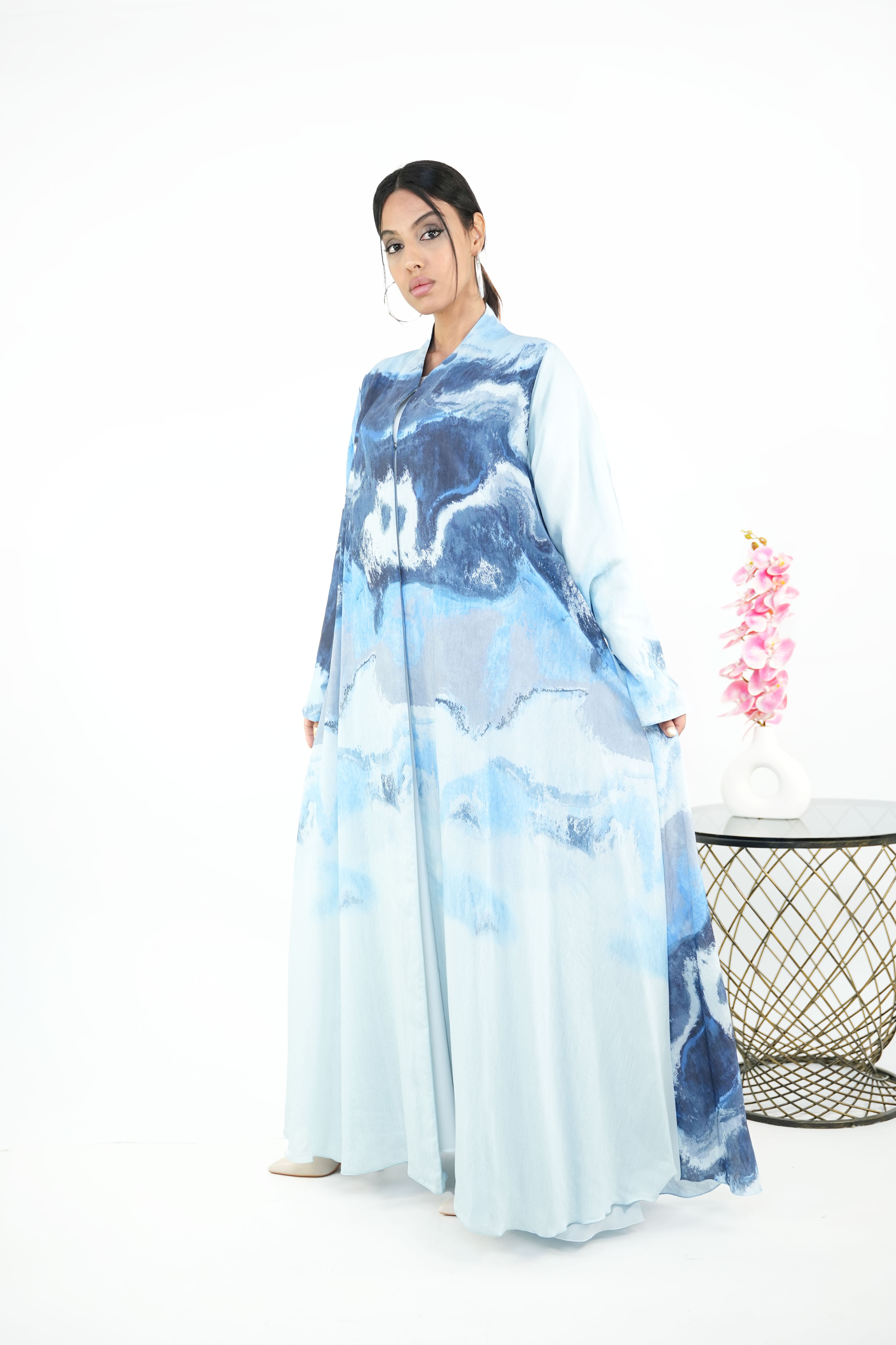 BE LUXURY ABAYA 0208