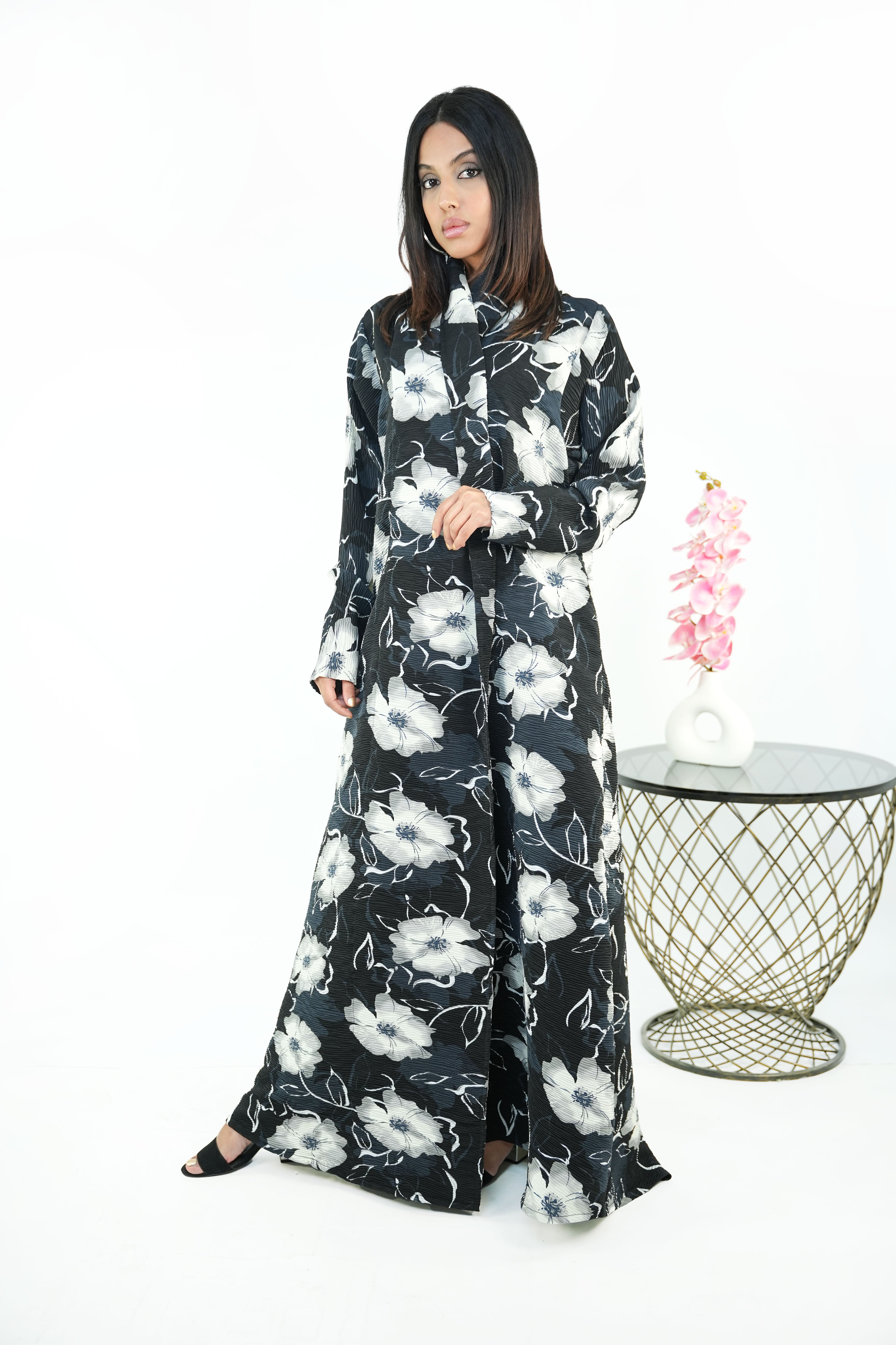 BE LUXURY ABAYA 0202