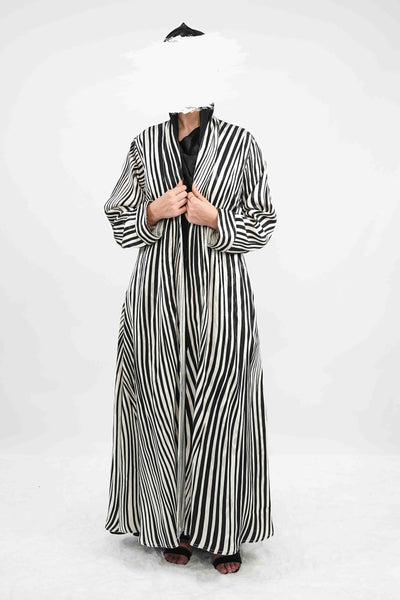 BE Monochrome Stripe Abaya 036 BE