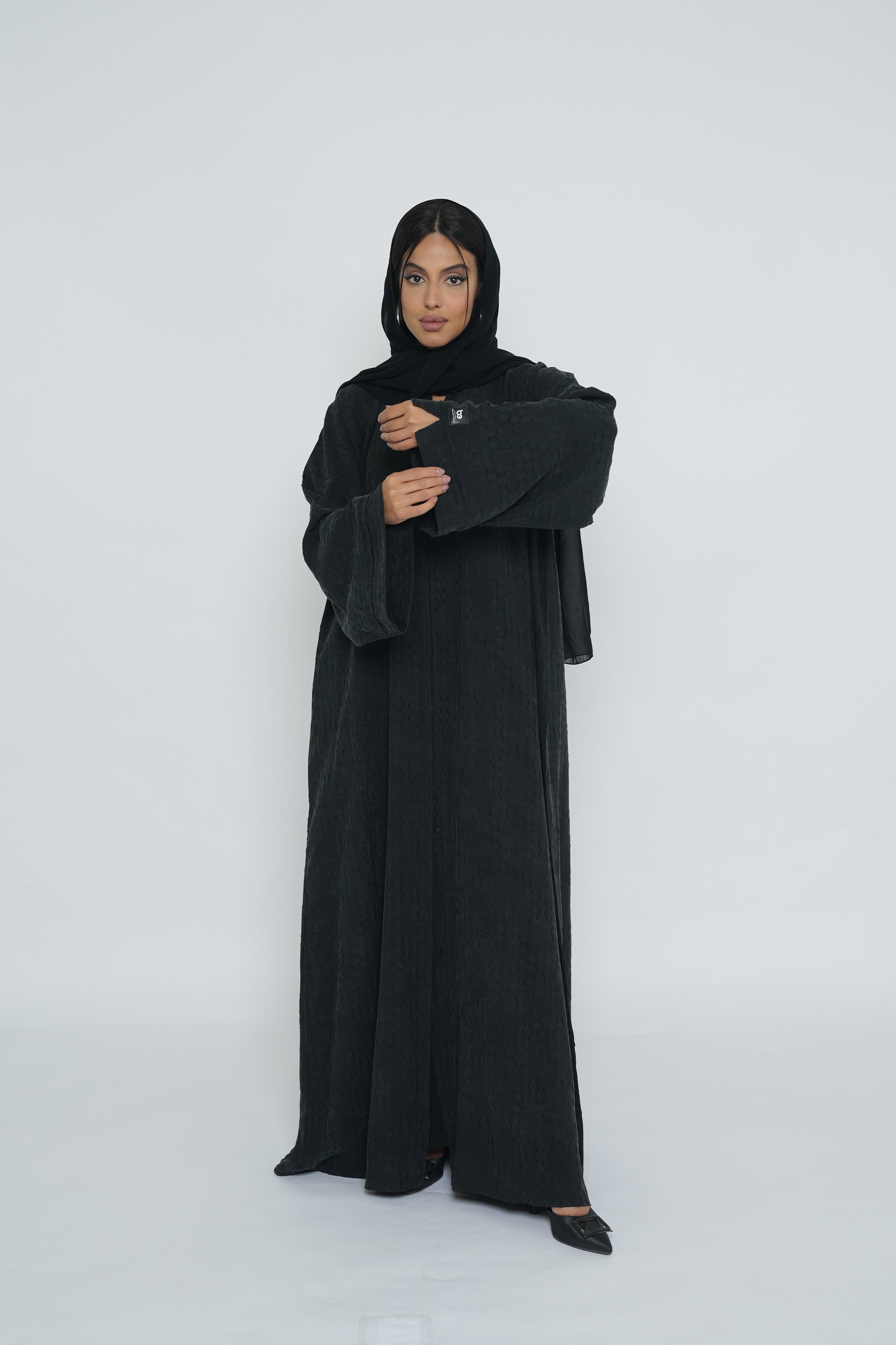 BE Luxury Abaya 0100