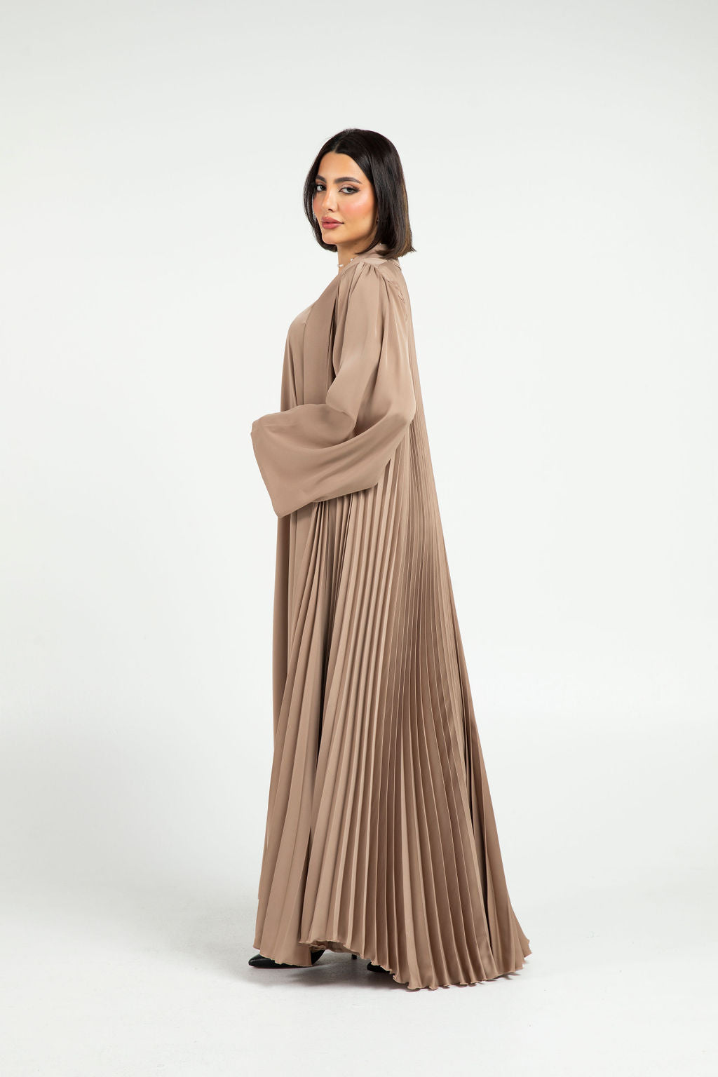 BE Luxury Abaya 050