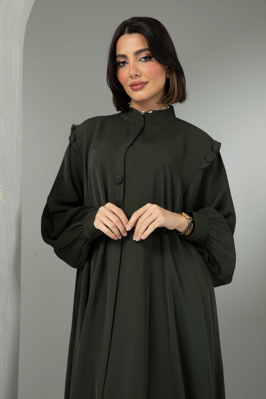 BE Luxury Abaya 053