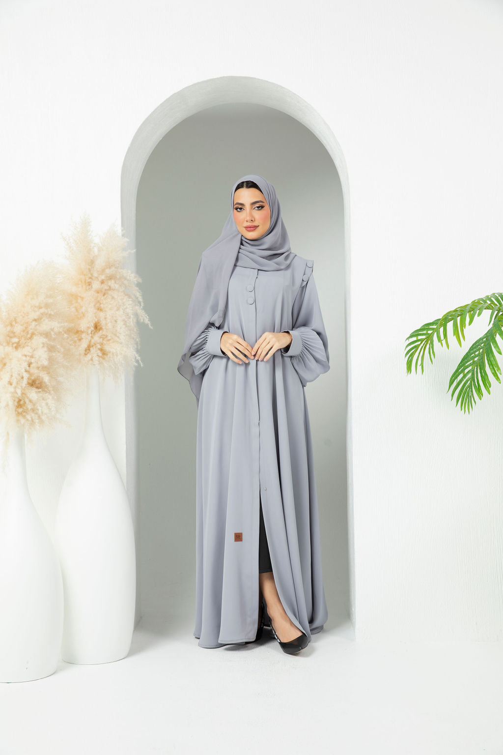 BE Luxury Abaya 054