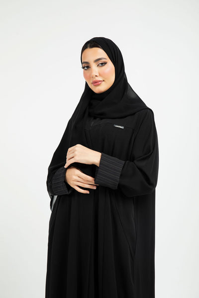 BE Luxury Abaya 059
