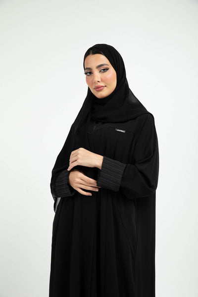 BE Luxury Abaya 059