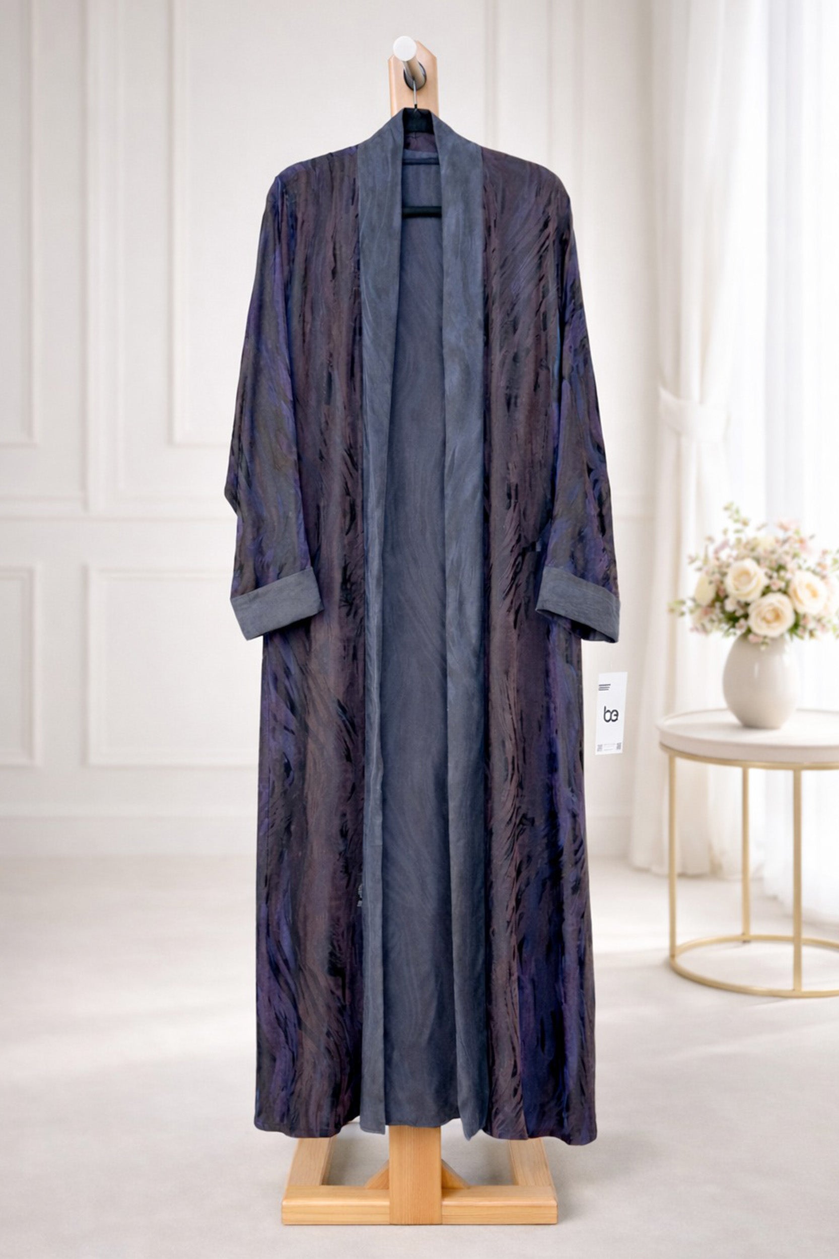Textured Marble Open Abaya
