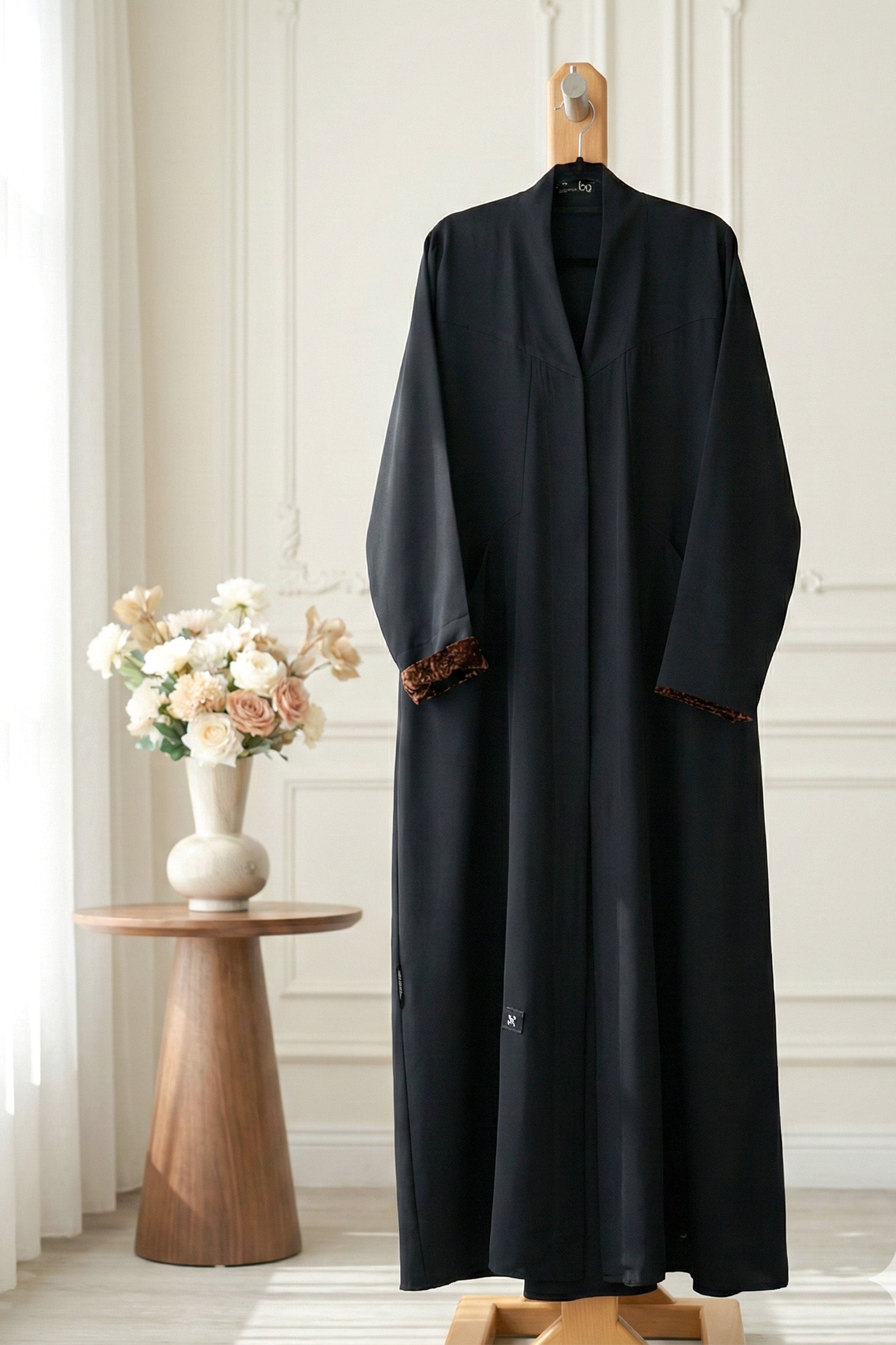 Midnight Velvet-Trim Abaya