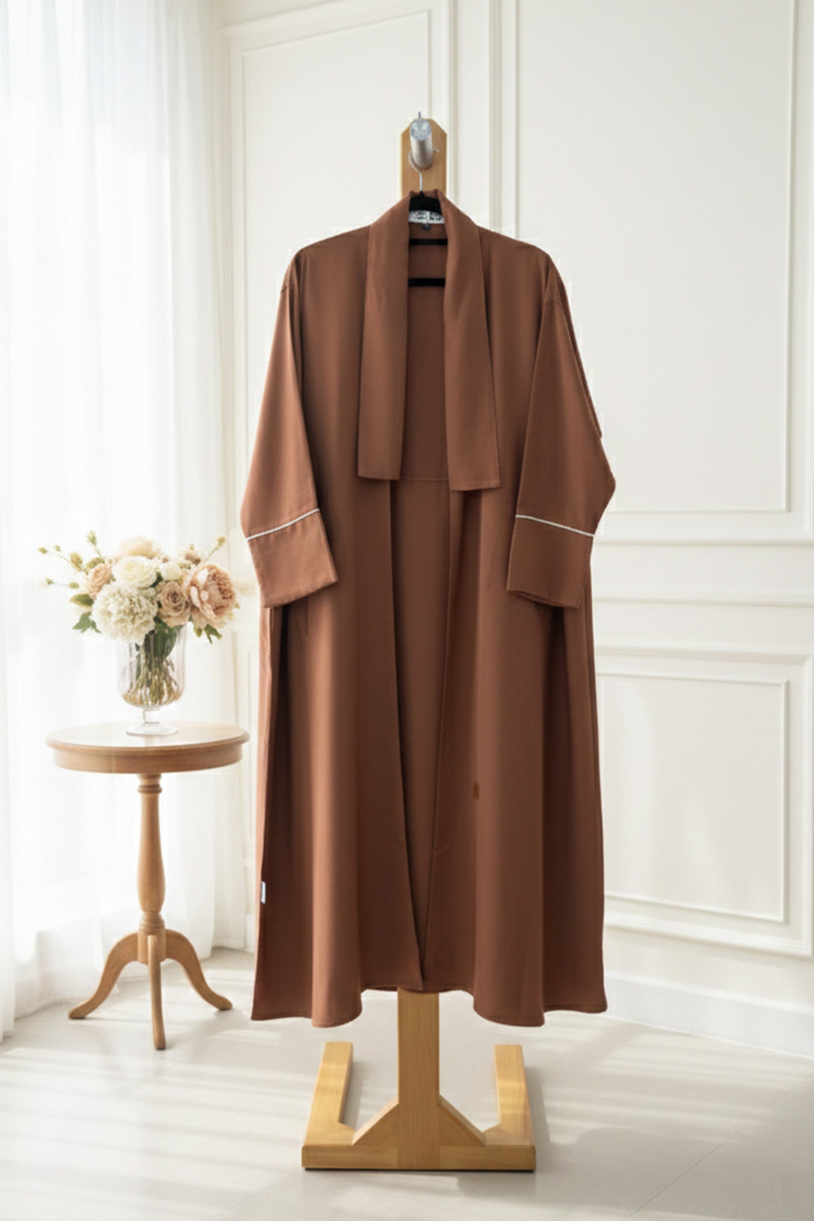 BE Luxury Abaya 077