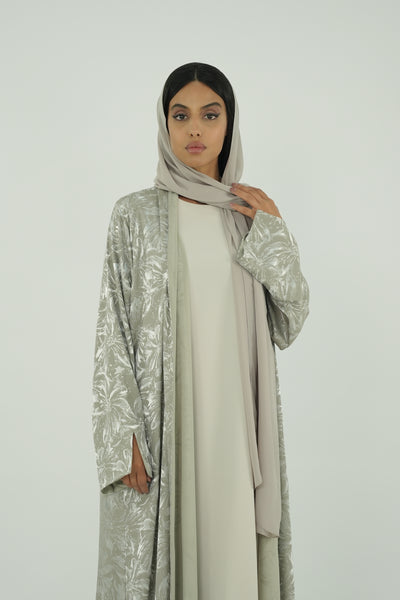 BE Luxury Abaya 108
