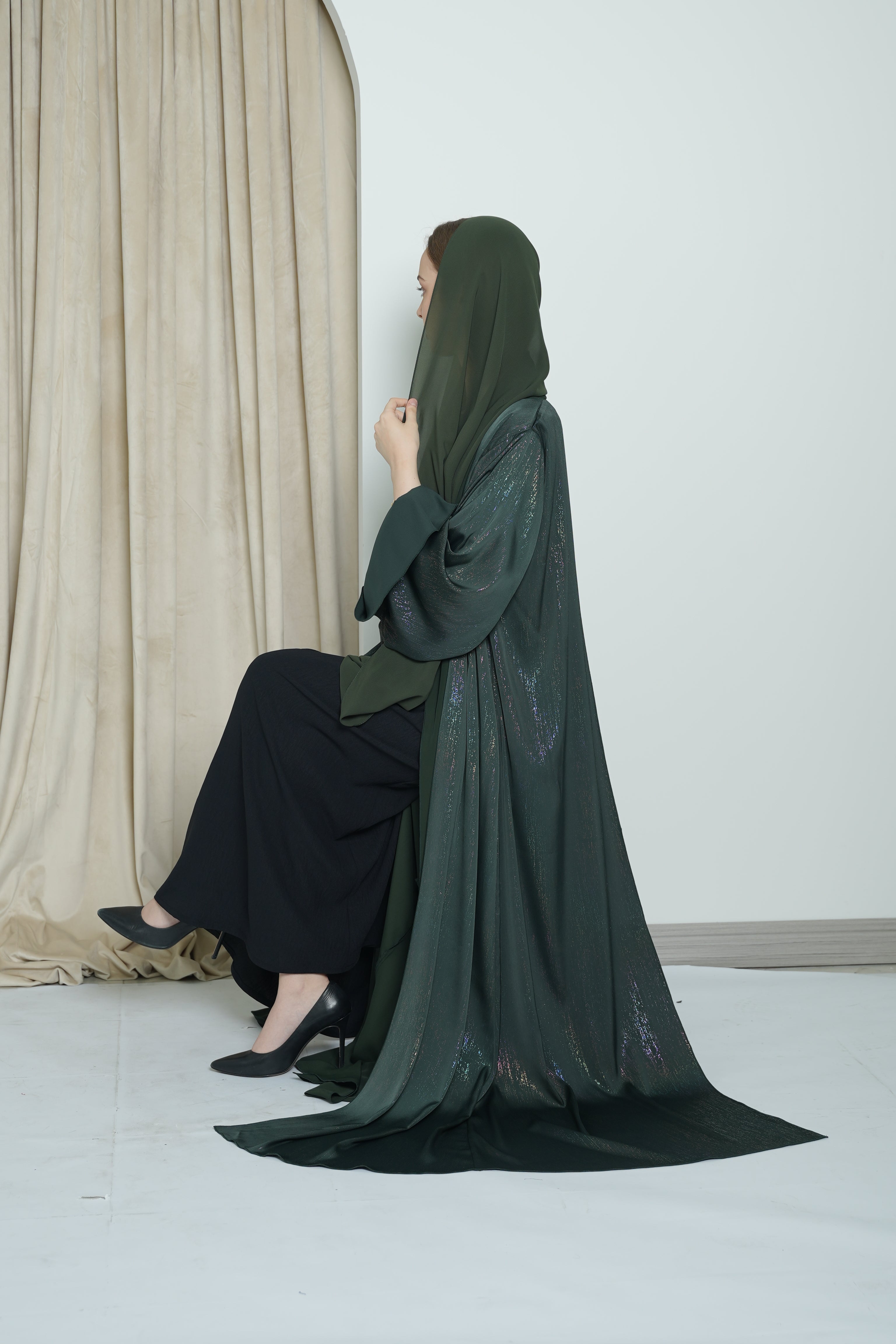 BE Luxury Abaya 0145