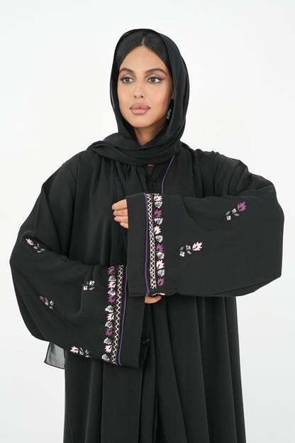 ABAYA WITH HAND WORK