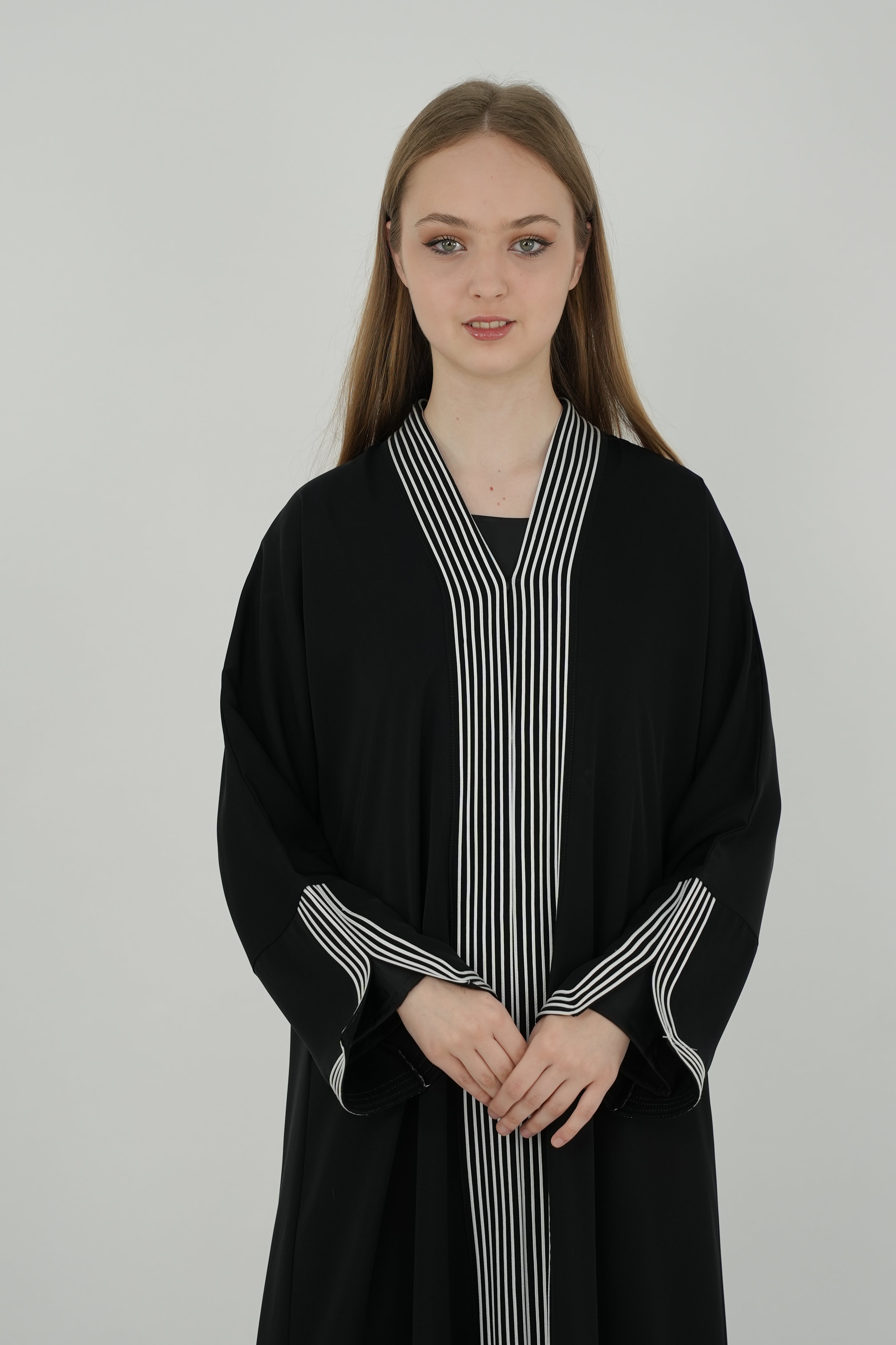 BE Luxury Abaya 0153