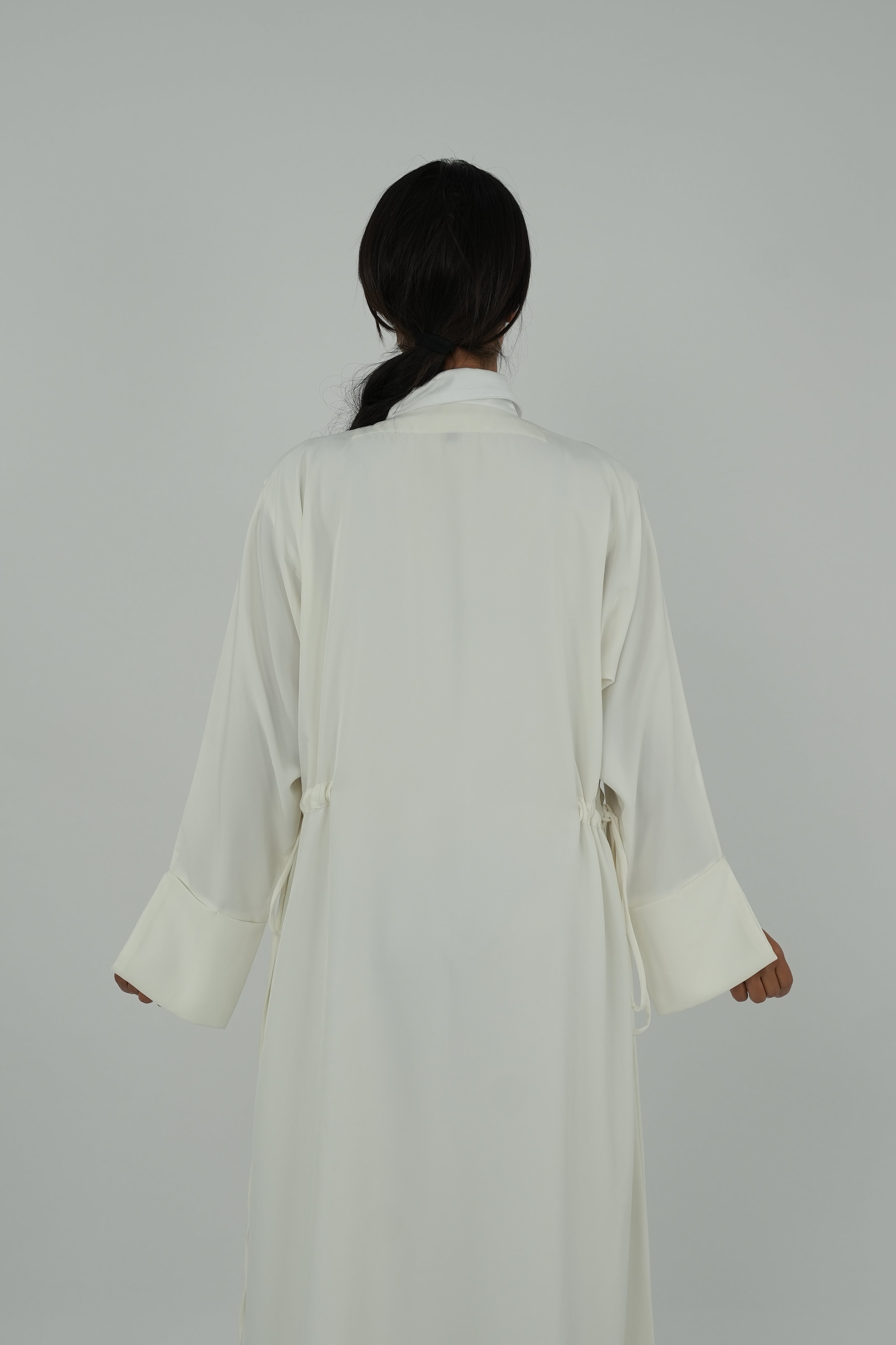 BE Luxury Abaya 0115