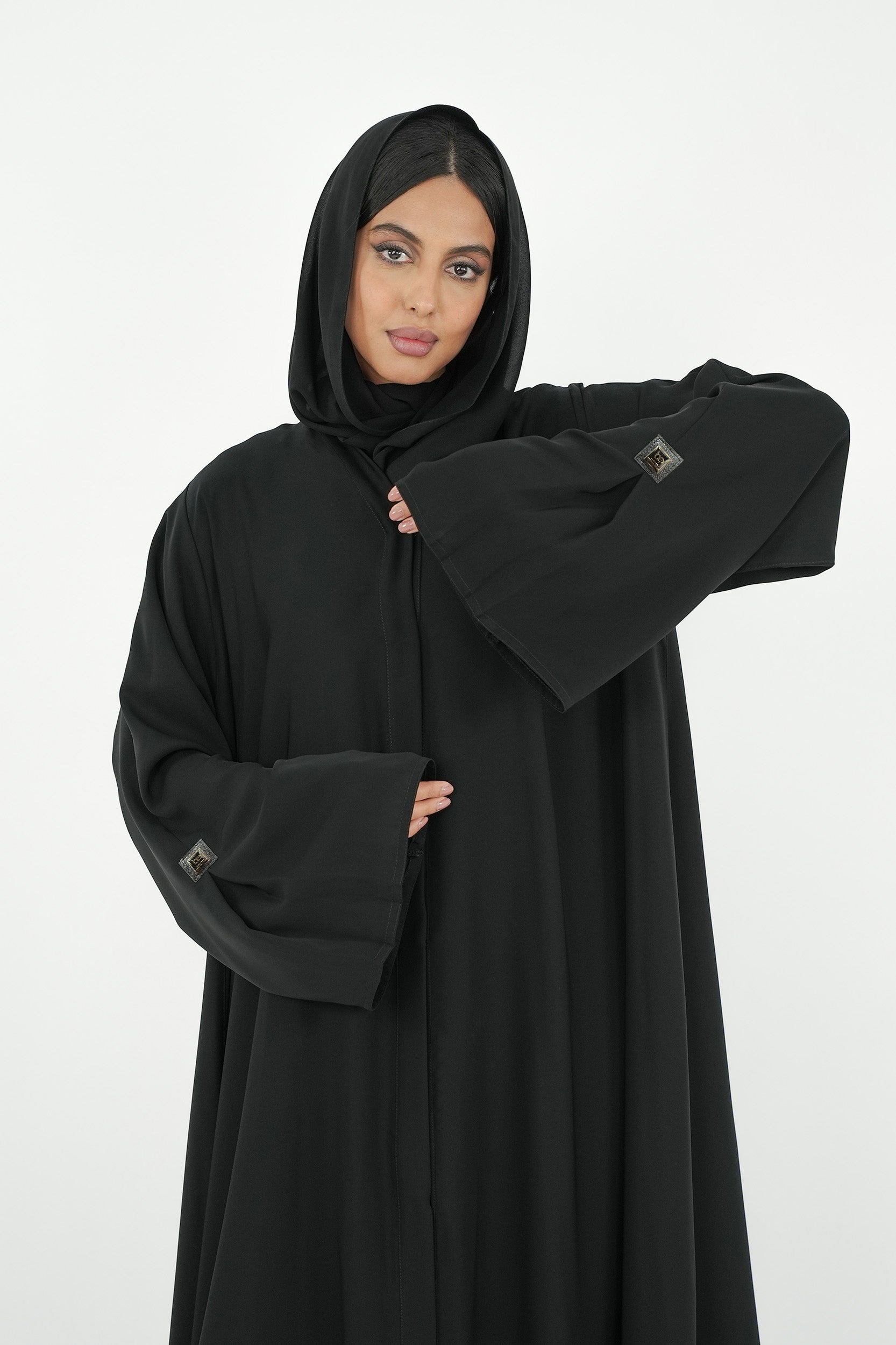 BE Abaya signature  Gold  0196