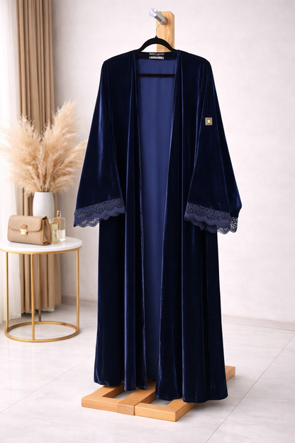 Bahrini style velvet abaya
