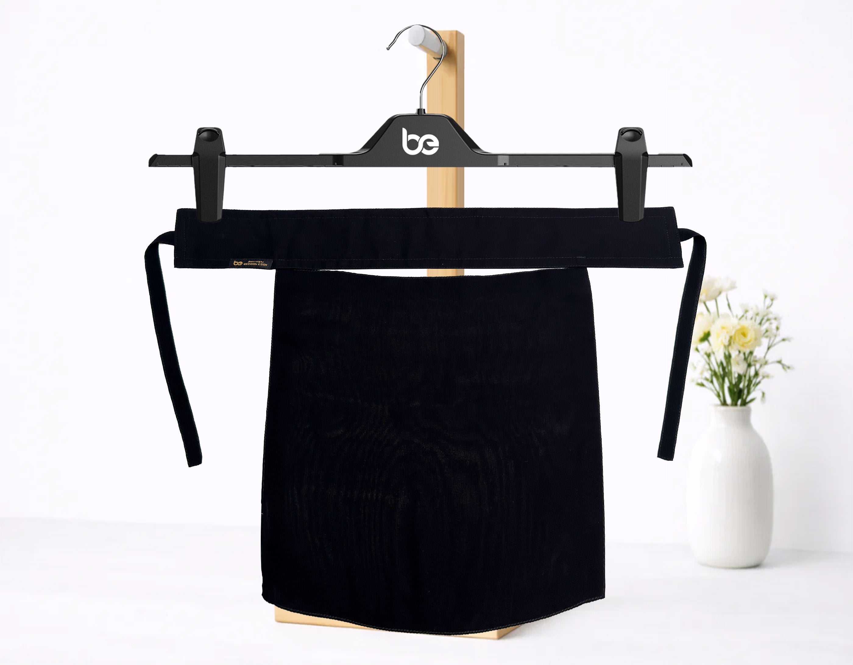 73 Nakab with a Gold Label|نقاب ذو علامة ذهبية