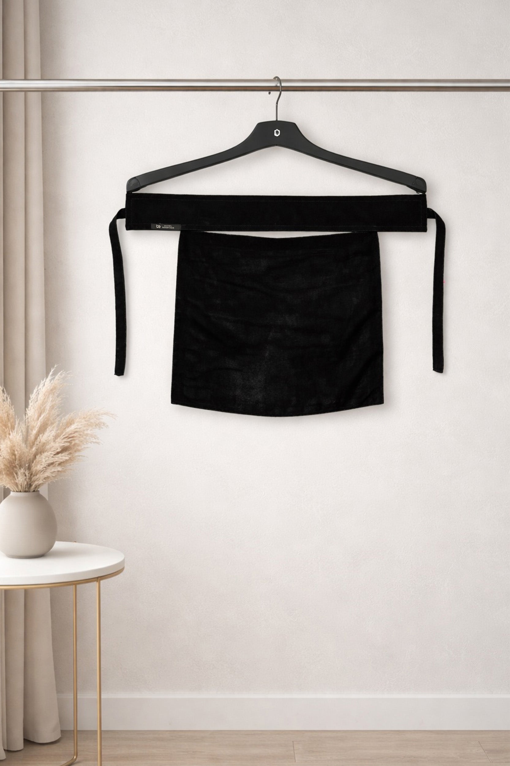 Nakab White label|نقاب بشعار أبيض